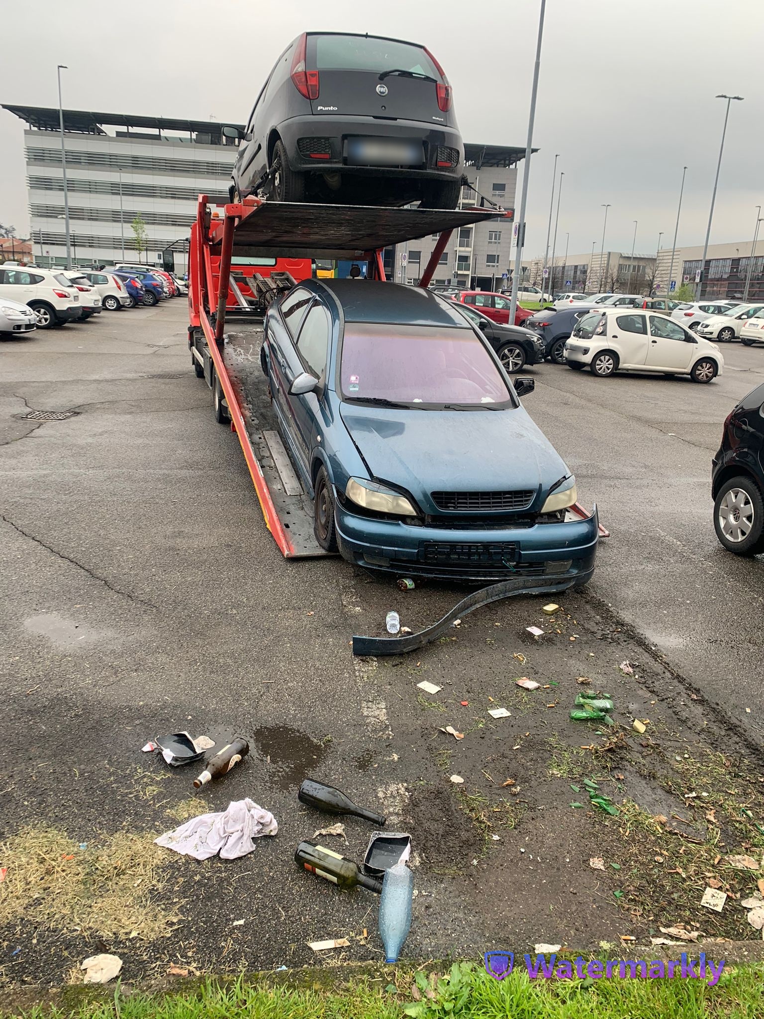 Interventi di contrasto al degrado: da marzo intensificato il servizio per le auto abbandonate