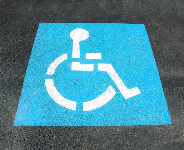 Parcheggi, un'ora gratuita per i disabili